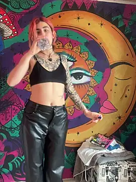 Snapshot of _Artemisa_X chatting on February 17, 2025, 7:42 pm Artemisa X online show from February 17, 2025, 7:42 pm