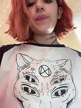 Snapshot of _Artemisa_X chatting on February 19, 2025, 12:44 pm Artemisa X online show from February 19, 2025, 12:44 pm