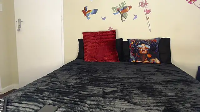 Blacktittiex02 online show from January 14, 2025, 9:41 pm