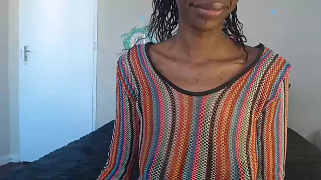 Blacktittiex02 online show from May 16, 2026, 1:43 pm