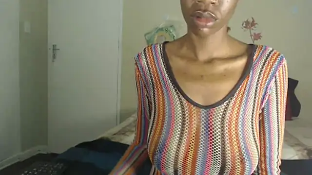 Blacktittiex02 online show from May 21, 2026, 6:04 pm