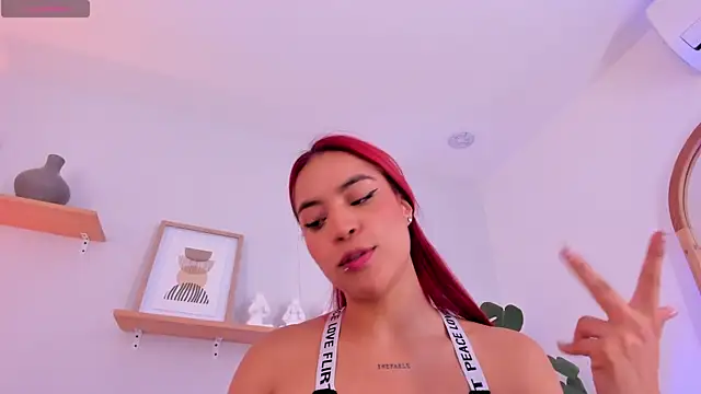 Snapshot of Scarlett_Morgan_ chatting on February 7, 2025, 1:36 am Scarlett Morgan online show from February 7, 2025, 1:36 am