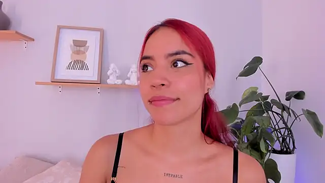 Snapshot of Scarlett_Morgan_ chatting on February 11, 2025, 1:52 am Scarlett Morgan online show from February 11, 2025, 1:52 am