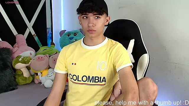 Snapshot of Niico_Cruz chatting on January 10, 2025, 4:12 am Niico Cruz online show from January 10, 2025, 4:12 am