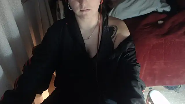 Snapshot of lady_rolinga chatting on July 7, 2026, 7:23 am lady rolinga online show from July 7, 2026, 7:23 am