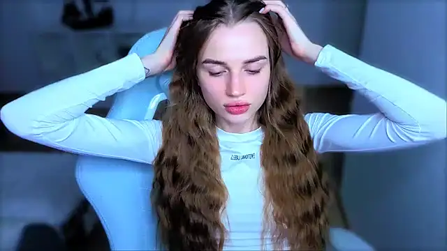 StellaLawless online show from October 15, 2025, 7:47 pm