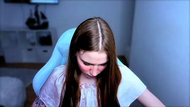 StellaLawless online show from November 1, 2025, 7:38 pm