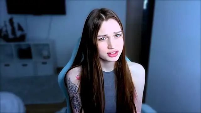 StellaLawless online show from March 5, 2026, 3:46 am