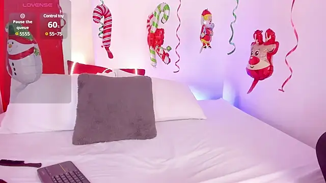 Snapshot of MarilynSmIith chatting on December 18, 2024, 3:00 pm MarilynSmIith online show from December 18, 2024, 3:00 pm