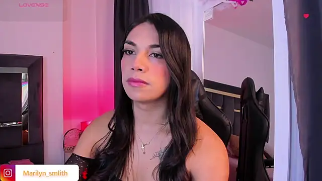 Snapshot of MarilynSmIith chatting on November 11, 2025, 12:27 pm MarilynSmIith online show from November 11, 2025, 12:27 pm