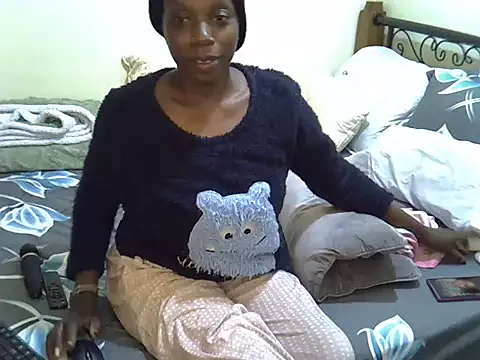 Sweet Bear online show from April 29, 2026, 5:41 pm