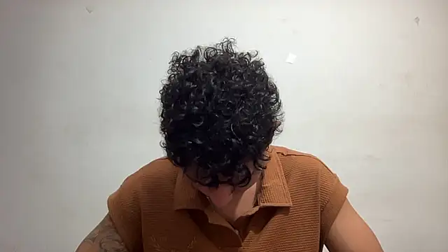 Snapshot of bob_petterson chatting on January 1, 2025, 11:07 pm bob petterson online show from January 1, 2025, 11:07 pm