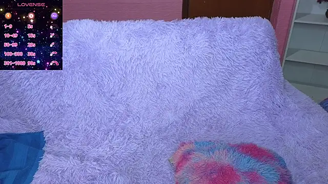 Snapshot of keity_moon chatting on February 19, 2025, 5:27 pm keity moon online show from February 19, 2025, 5:27 pm