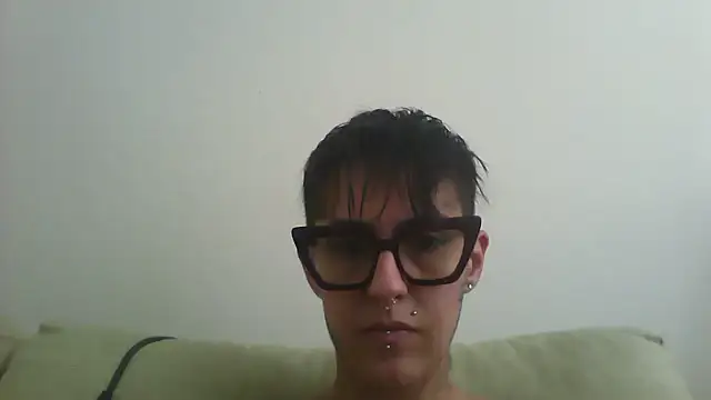 Snapshot of nickfxx chatting on January 13, 2026, 5:51 pm nickfxx online show from January 13, 2026, 5:51 pm