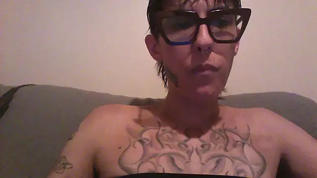 Snapshot of nickfxx chatting on March 15, 2026, 12:05 am nickfxx online show from March 15, 2026, 12:05 am