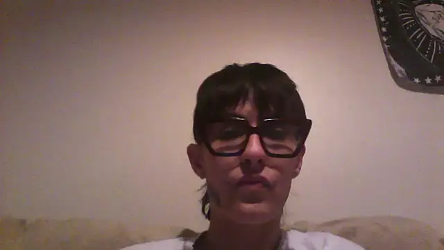 Snapshot of nickfxx chatting on June 1, 2026, 1:29 am nickfxx online show from June 1, 2026, 1:29 am