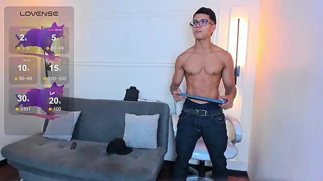 Paradise boy s online show from December 18, 2025, 4:35 pm