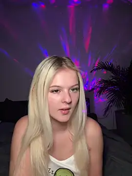 Allylove03 online show from December 22, 2024, 5:01 am