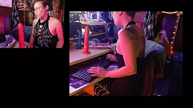 Snapshot of nephilaaranea chatting on April 27, 2026, 9:46 pm nephilaaranea online show from April 27, 2026, 9:46 pm