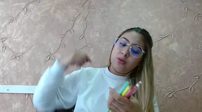 Snapshot of Miabonnett_ chatting on March 8, 2025, 4:06 pm Miabonnett online show from March 8, 2025, 4:06 pm