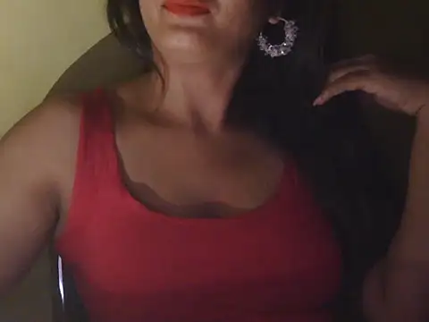 Snapshot of Model-Tanya chatting on March 15, 2025, 11:06 pm Model-Tanya online show from March 15, 2025, 11:06 pm