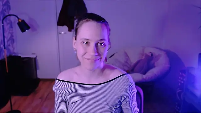 Malinax online show from February 18, 2026, 4:14 pm