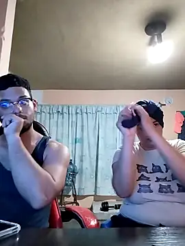 Snapshot of Carandrew chatting on February 17, 2025, 4:53 am Carandrew online show from February 17, 2025, 4:53 am