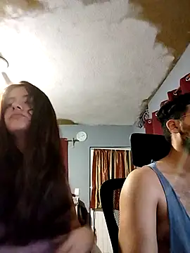 Snapshot of Carandrew chatting on November 16, 2025, 4:18 am Carandrew online show from November 16, 2025, 4:18 am