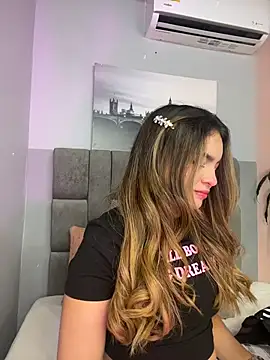 Snapshot of selene_tylor_ chatting on July 19, 2026, 8:34 pm selene tylor online show from July 19, 2026, 8:34 pm