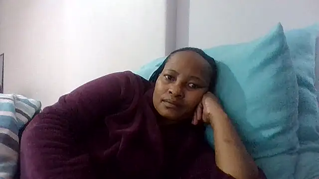 BabeAssXX online show from October 19, 2025, 4:35 am