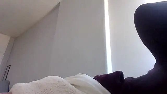 BabeAssXX online show from June 30, 2026, 10:27 am