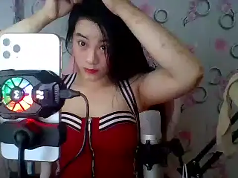 Snapshot of Nana-68 chatting on March 5, 2025, 6:54 am Nana-68 online show from March 5, 2025, 6:54 am