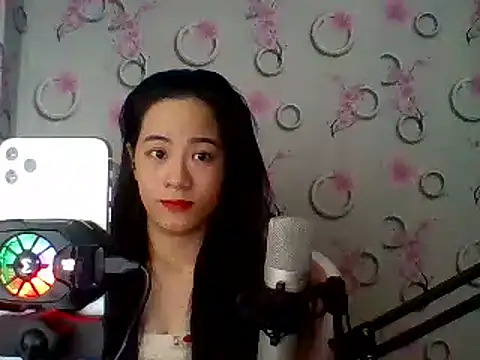 Snapshot of Nana-68 chatting on March 20, 2025, 4:40 am Nana-68 online show from March 20, 2025, 4:40 am