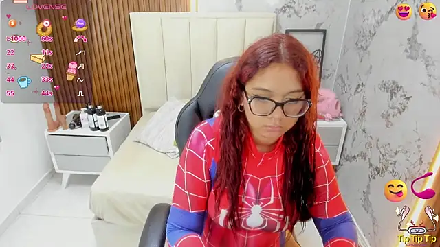 MADISON ROWAN1 online show from October 10, 2025, 3:05 am