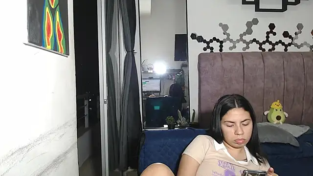 Snapshot of Liza_Thurner chatting on January 31, 2025, 12:39 am Liza Thurner online show from January 31, 2025, 12:39 am