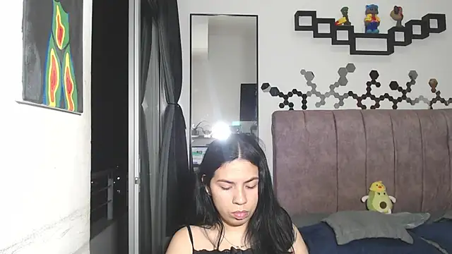 Snapshot of Liza_Thurner chatting on March 22, 2025, 12:17 am Liza Thurner online show from March 22, 2025, 12:17 am