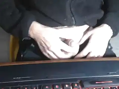 Adri gard online show from December 9, 2024, 10:20 pm