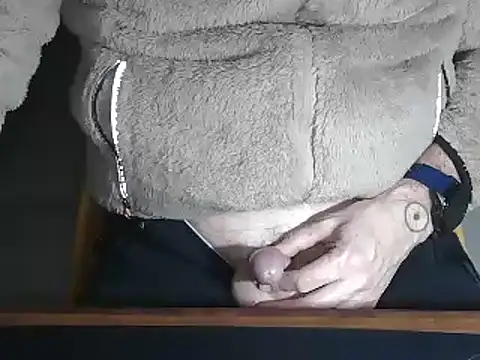 Adri gard online show from February 21, 2025, 9:22 pm