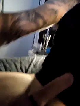 kleinerhannes3 online show from March 14, 2025, 9:32 pm