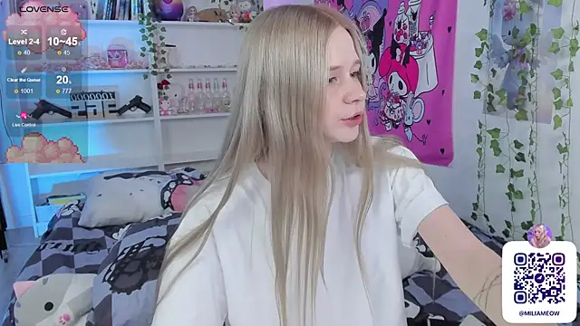 Snapshot of Milia_Parker chatting on February 4, 2025, 1:23 am Milia Parker online show from February 4, 2025, 1:23 am