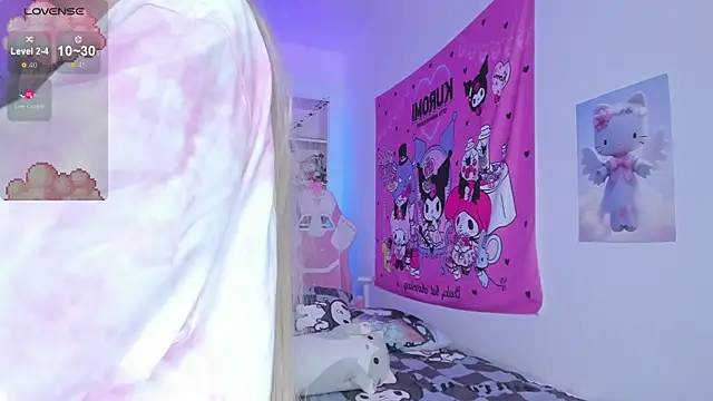 Snapshot of Milia_Parker chatting on March 6, 2025, 12:10 am Milia Parker online show from March 6, 2025, 12:10 am