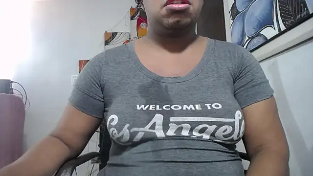tsbigcock10incock online show from April 25, 2026, 2:14 pm