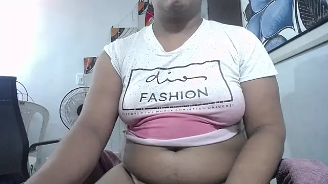 Snapshot of tsbigcock10incock chatting on June 23, 2026, 3:32 pm tsbigcock10incock online show from June 23, 2026, 3:32 pm