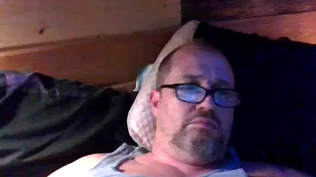 Snapshot of FKHoward chatting on June 10, 2026, 9:30 am FKHoward online show from June 10, 2026, 9:30 am
