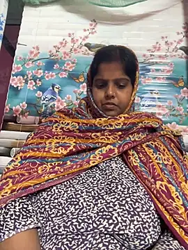 Beauty-queen online show from November 21, 2025, 2:27 pm