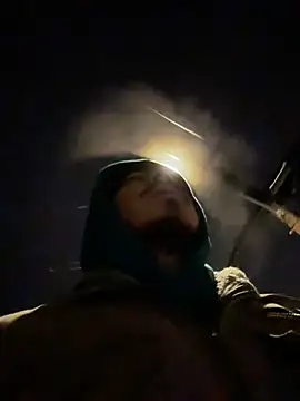 MynameisPaco online show from December 16, 2025, 5:01 am