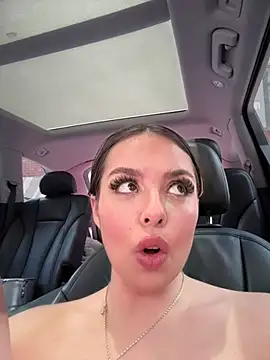 Snapshot of Alirawrz chatting on March 10, 2025, 4:46 pm Alirawrz online show from March 10, 2025, 4:46 pm