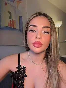 Snapshot of Alirawrz chatting on January 12, 2026, 9:36 am Alirawrz online show from January 12, 2026, 9:36 am