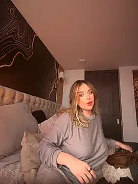 Alirawrz online show from April 22, 2026, 1:12 pm