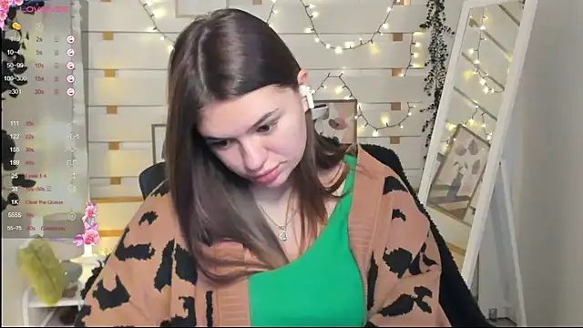 Josephine Kiss online show from January 11, 2026, 1:16 pm